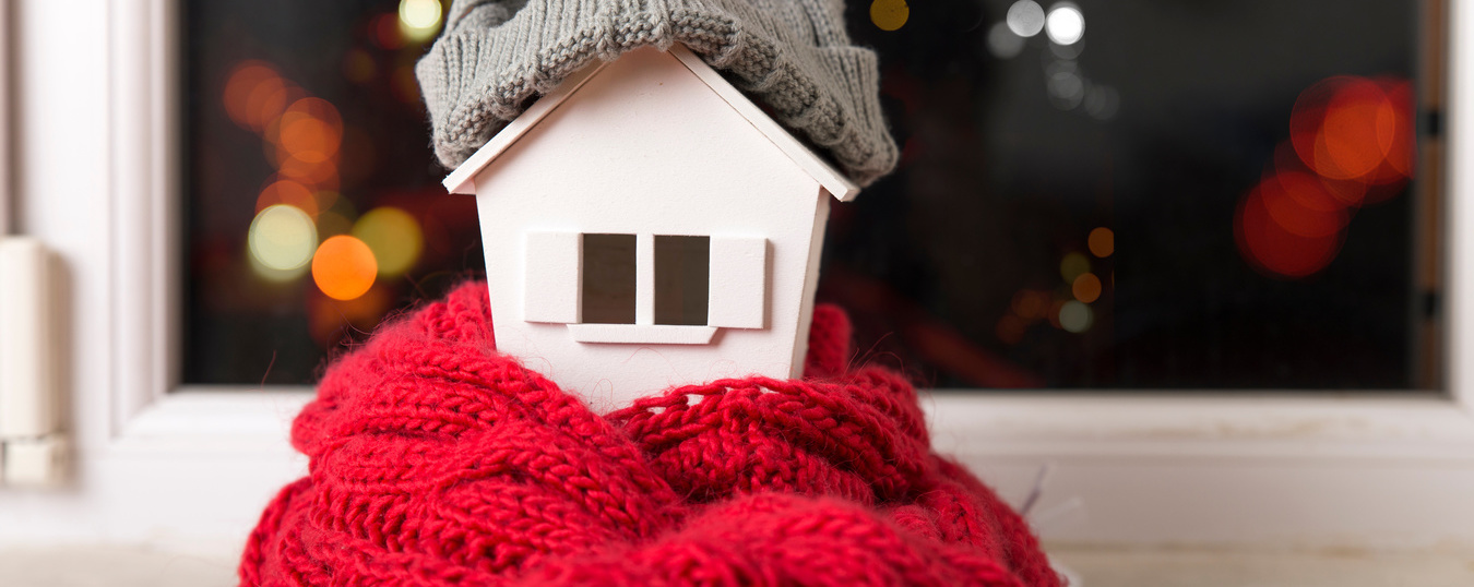 Jak instalować urządzenia elektronicznych systemów zabezpieczeń aby zachować parametry energooszczędne budynku.